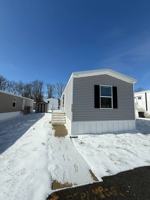 featured image of 131 E Arlington Dr