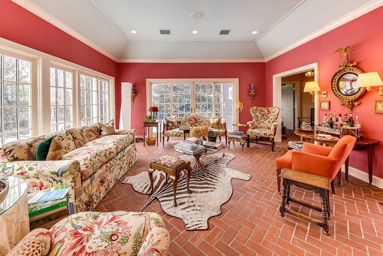 38 Halsey Ln - Photo 4 of 25