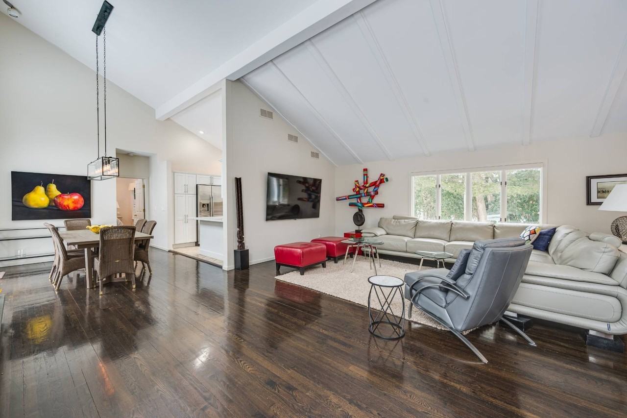 14 Rose Hill Rd - Photo 4 of 21