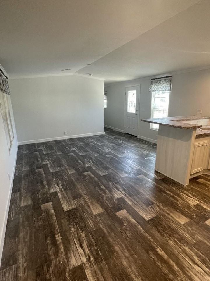 30 Spring Dr #0030 - Photo 3 of 20