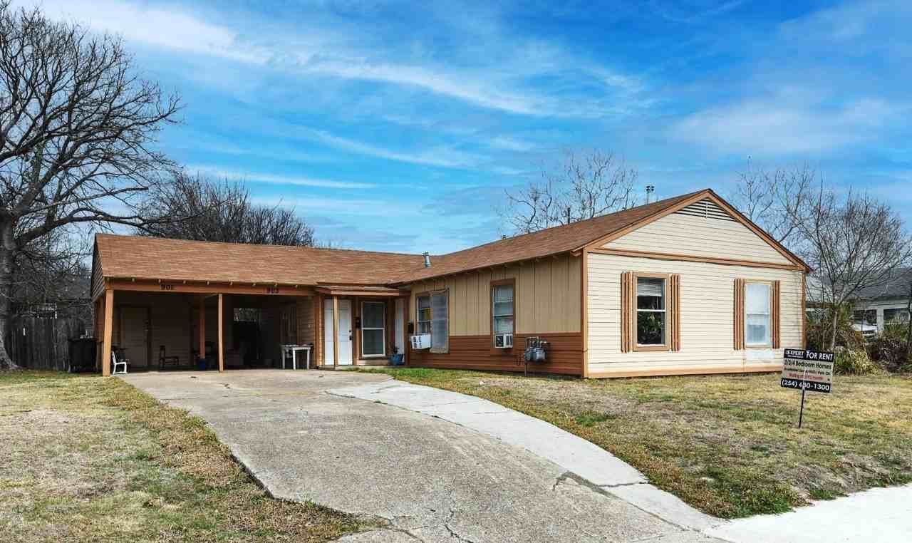 903 Kern Rd - Photo 2 of 15