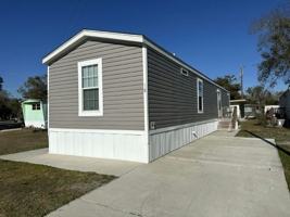 featured image of 1591 Semon Dr #10