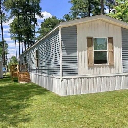 120 Lucy Ln - Photo 2 of 22
