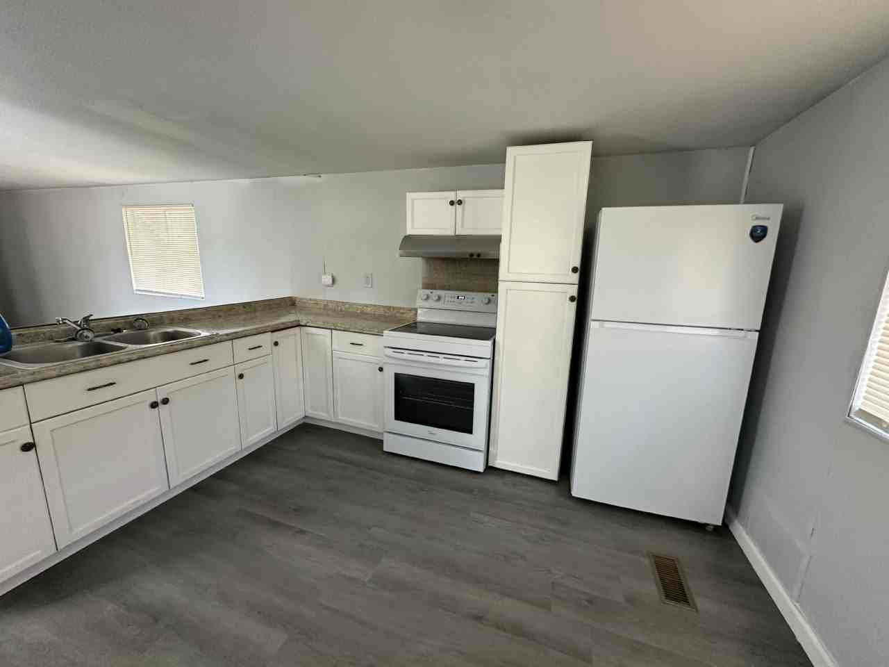 130 S Suncoast Blvd #M2 - Photo 7 of 11
