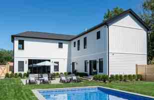 featured image of 70 Arshamomaque Ave