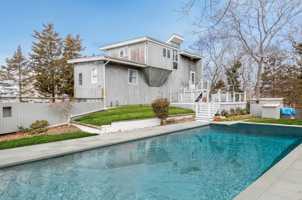 featured image of 19 Pond Ln