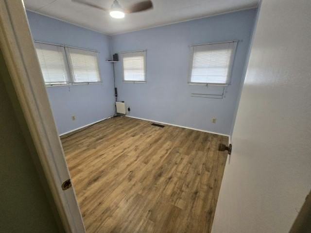 303 50th Avenue Plz W #95 - Photo 6 of 8