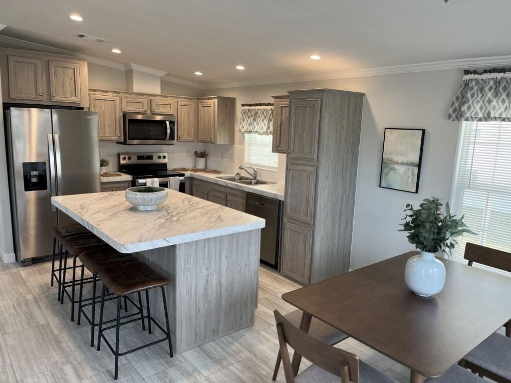 343 Talbot St #0093 - Photo 3 of 20