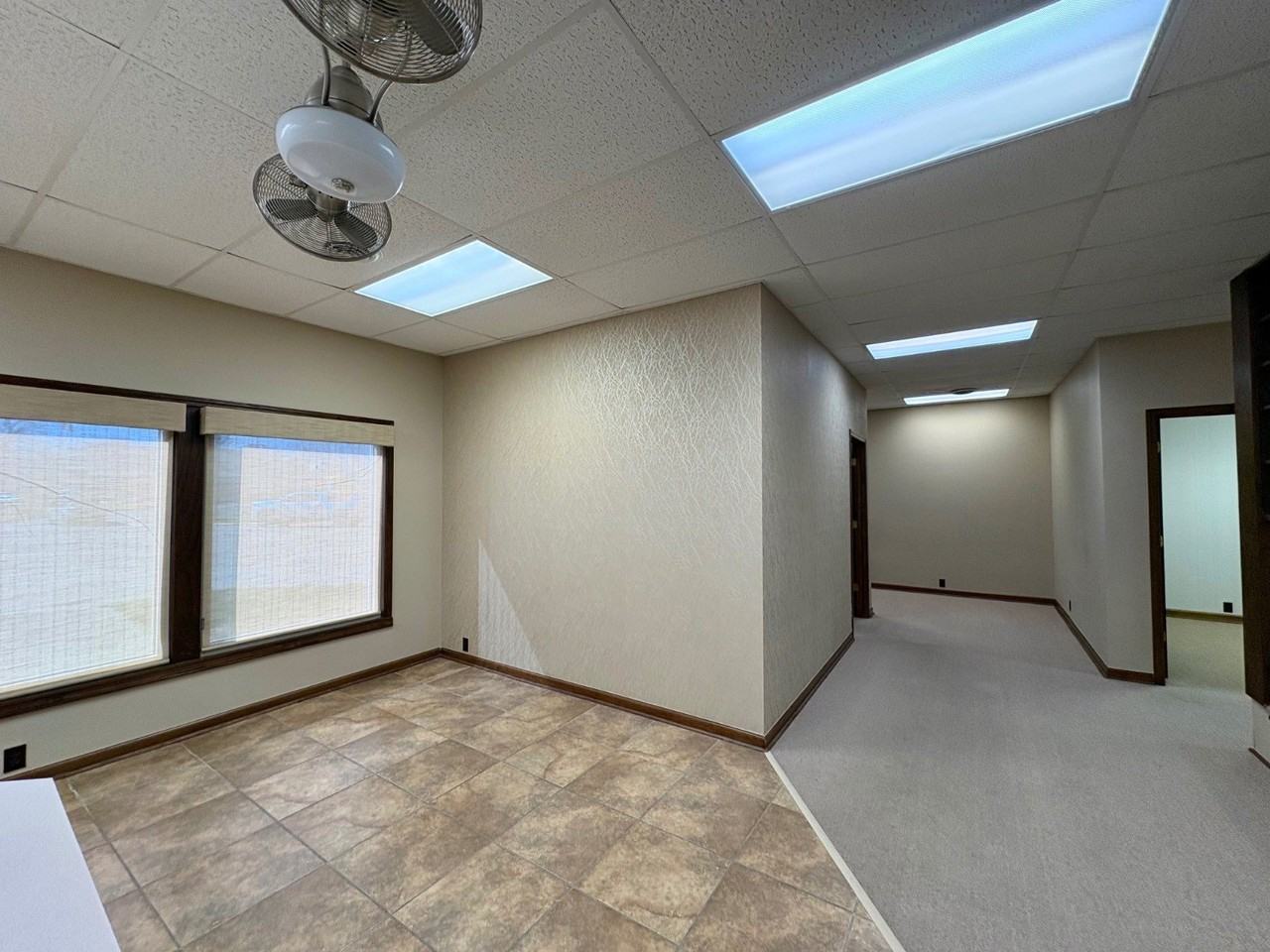 1207 W Main St - Photo 7 of 21
