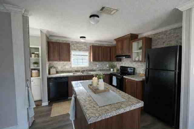 1866 Windy Ave #595 - Photo 2 of 7