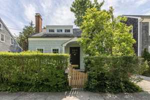 featured image of 39 Garden St