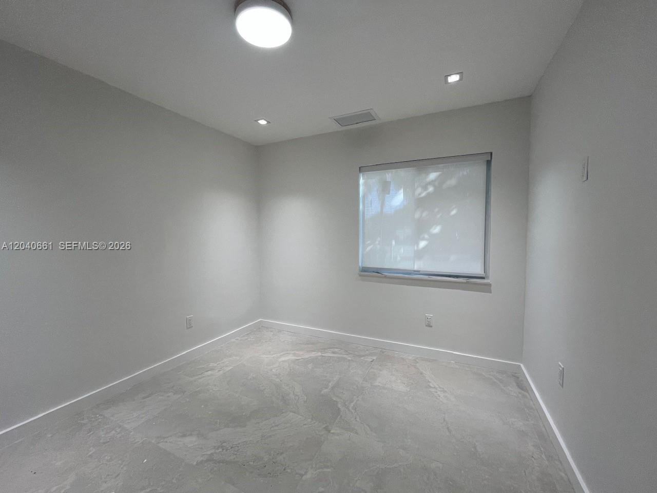 16805 Sw 109th Ct - Photo 5 of 8