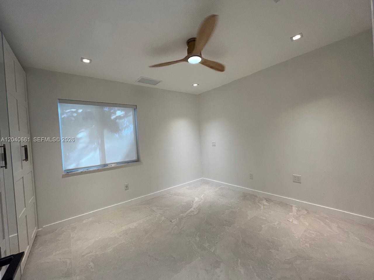 16805 Sw 109th Ct - Photo 6 of 8