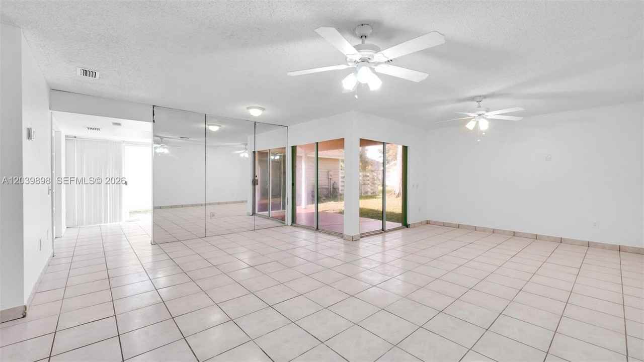 13765 Sw 145th St - Photo 3 of 8