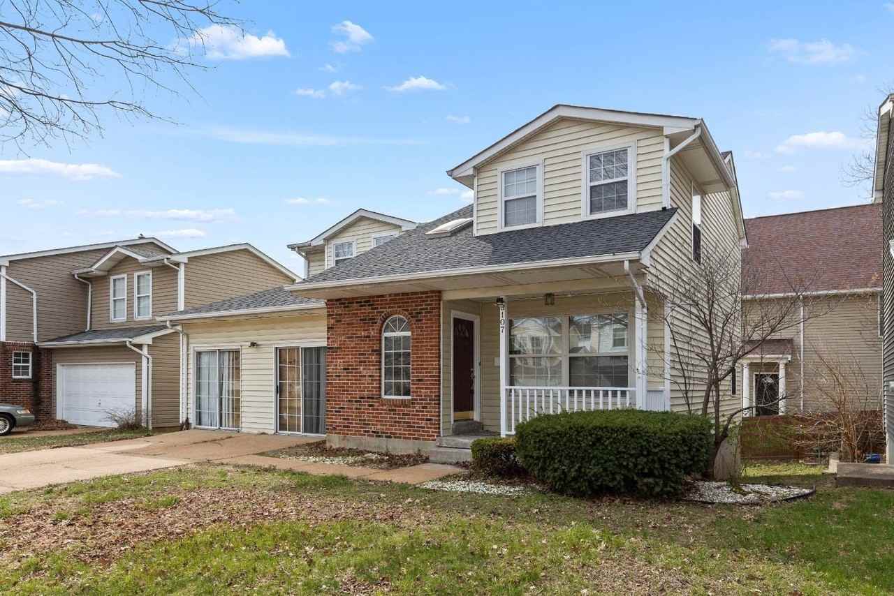3107 Lavender Ln - Photo 4 of 32