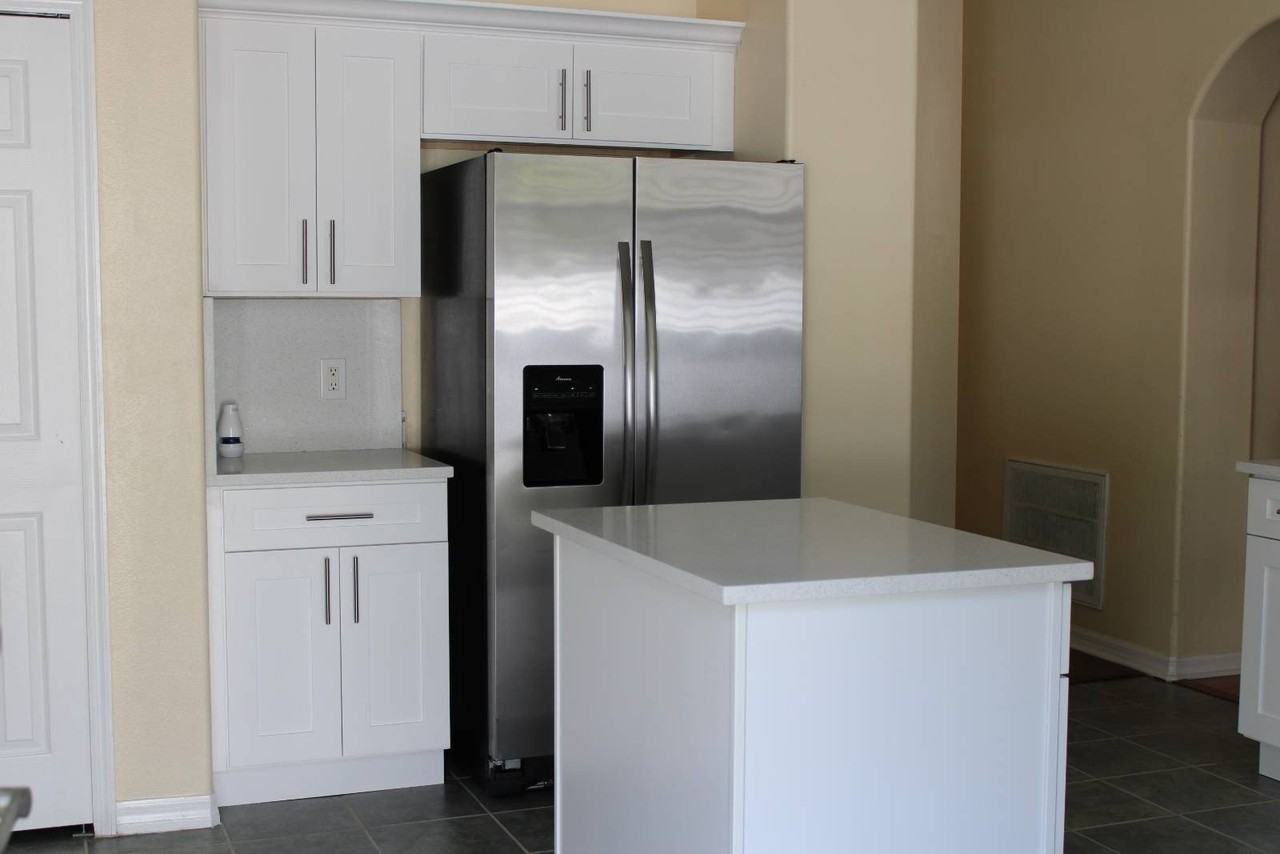 353 Heather Hills Dr - Photo 4 of 21