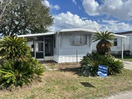 featured image of 133 Lakeside Garden Cir #133