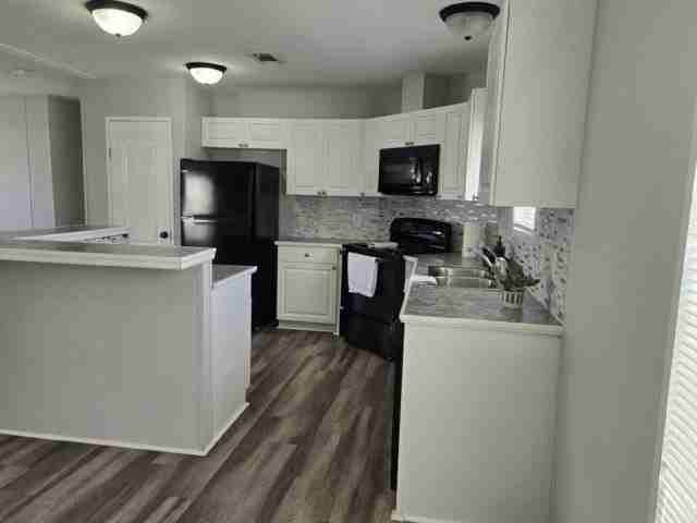 9283 Sw Mary Dr #87 - Photo 2 of 6
