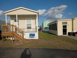 featured image of 10 Anita Dr #5