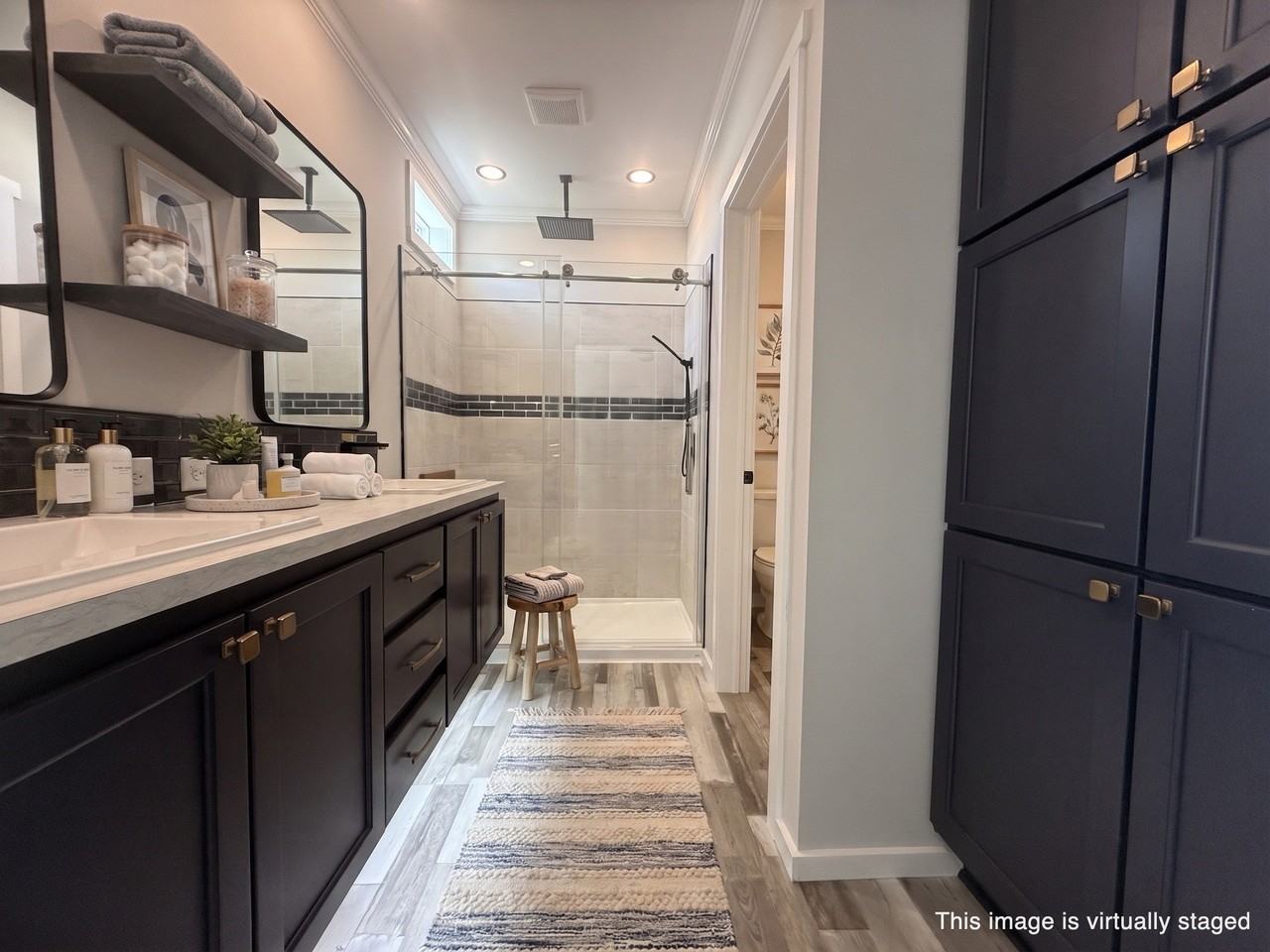 5715 Camelford Dr #528 - Photo 5 of 13