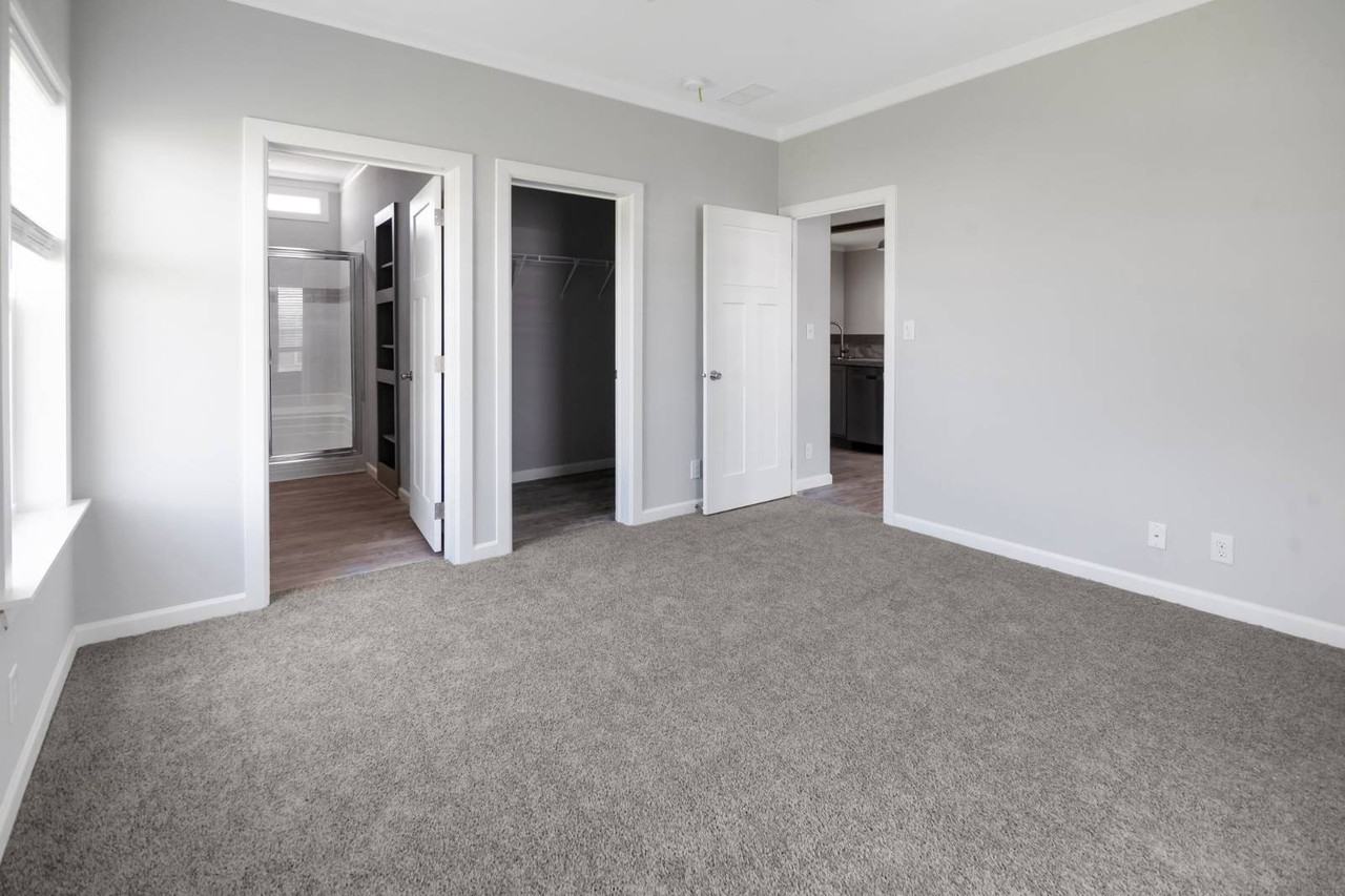1451 Whispering Pines Loop #1451 - Photo 5 of 18
