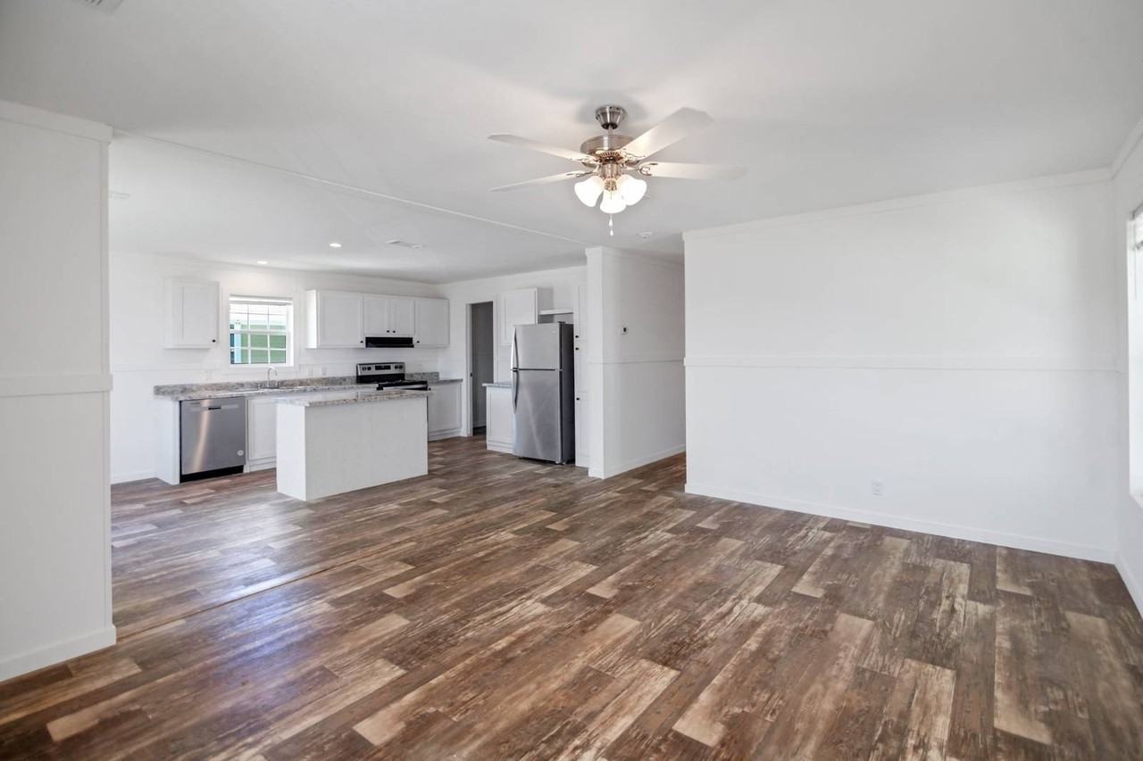 1447 Whispering Pines Loop #1447 - Photo 5 of 21