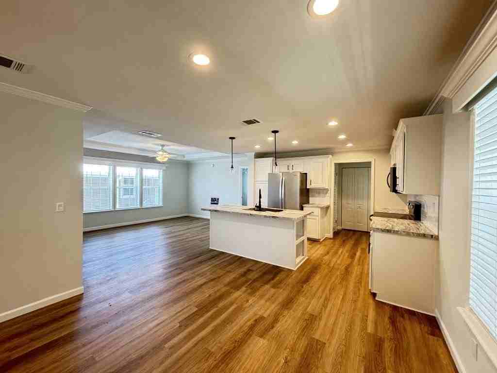 7411 43rd Way N #576 - Photo 2 of 20
