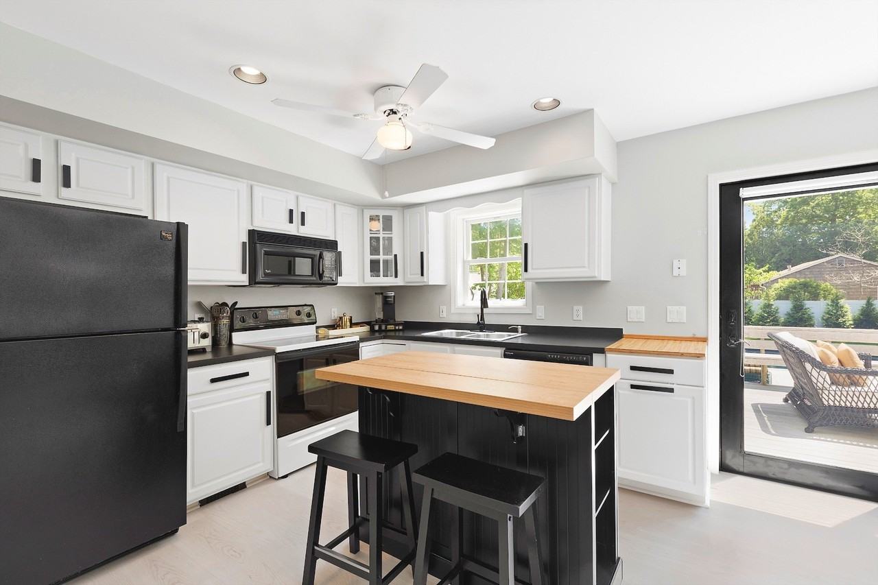 9 White Birch Dr - Photo 3 of 20