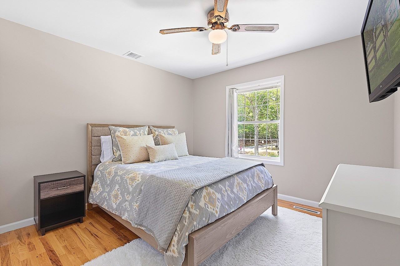 9 White Birch Dr - Photo 7 of 20