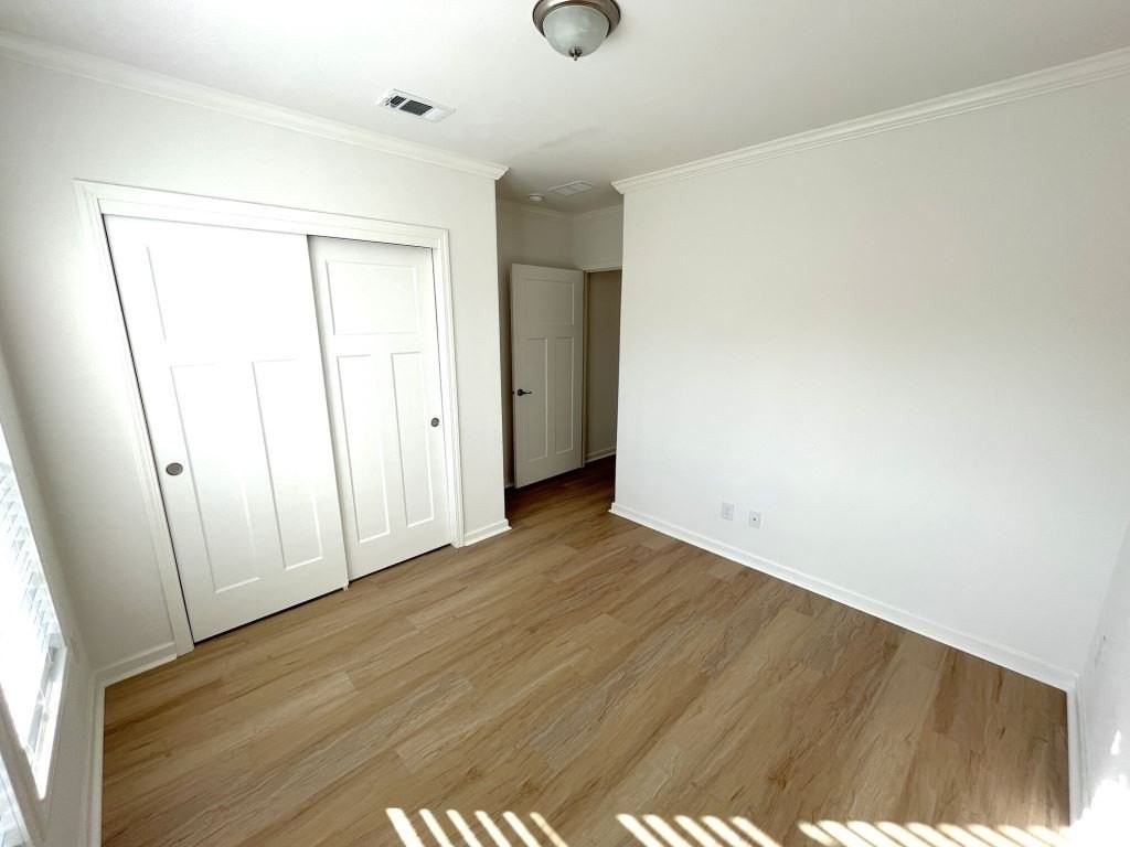 1021 Vervain Dr #1021E - Photo 7 of 20