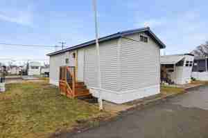 featured image of 22600 Middlebelt Rd #D13