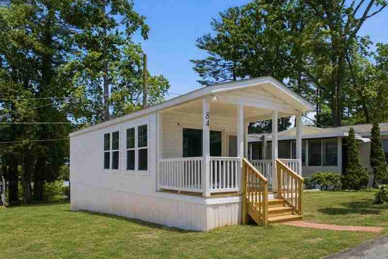 84 Maple Path Ln - Photo 2 of 16