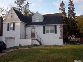 featured image of 19 Acorn Rd