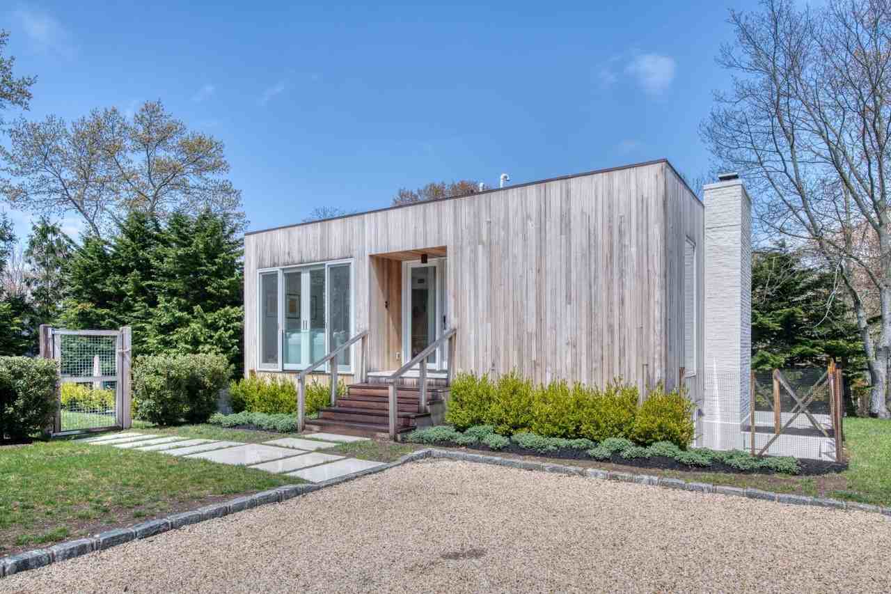 7 Cadmus Rd - Photo 2 of 13