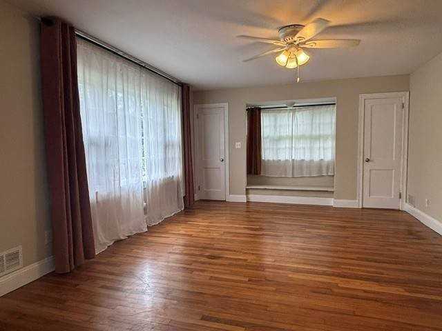 147 Main St - Photo 4 of 17