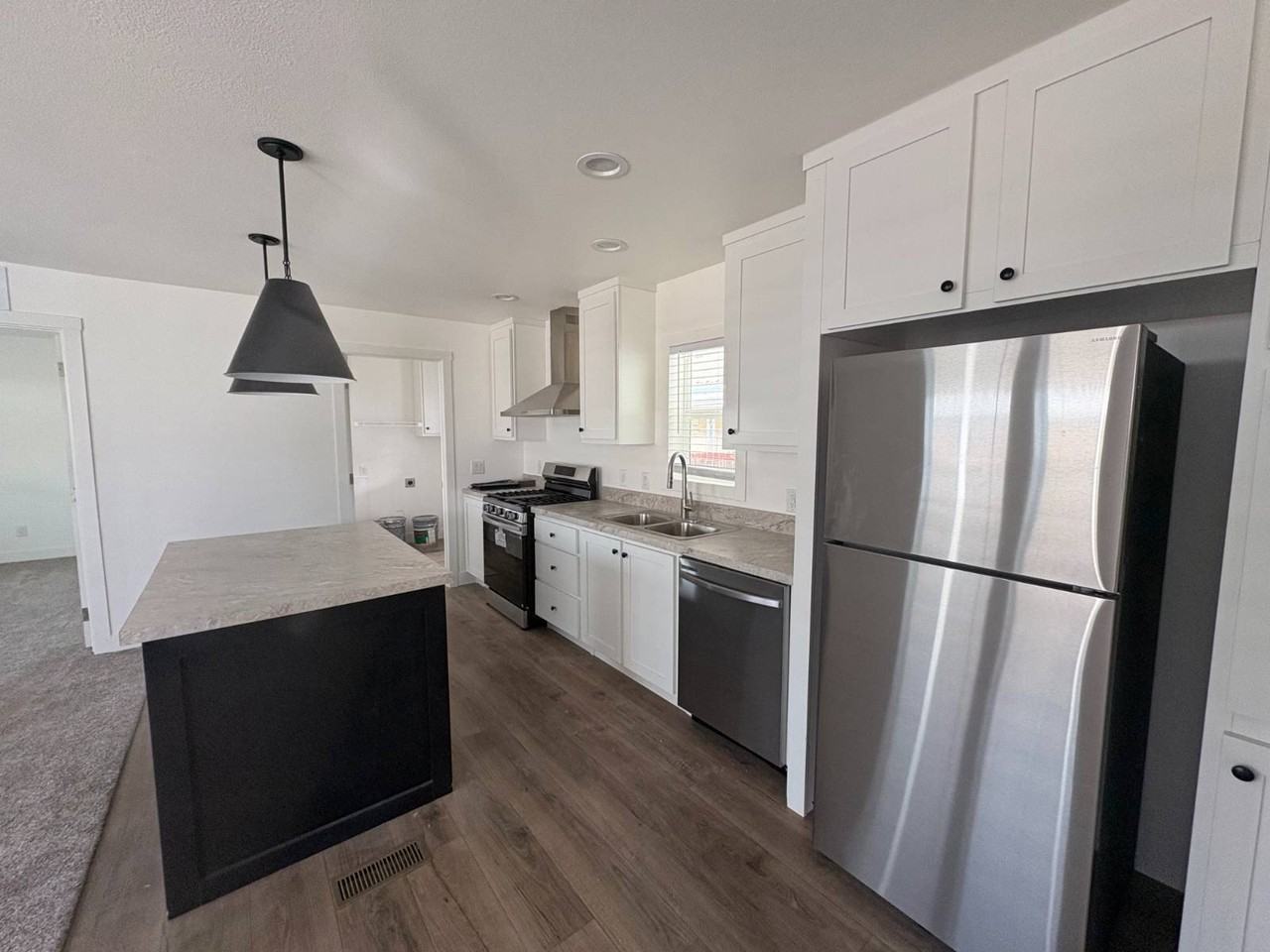 1700 S State St #20 - Photo 4 of 17