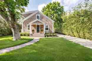 33 Halsey Ave - Photo 1 of 1