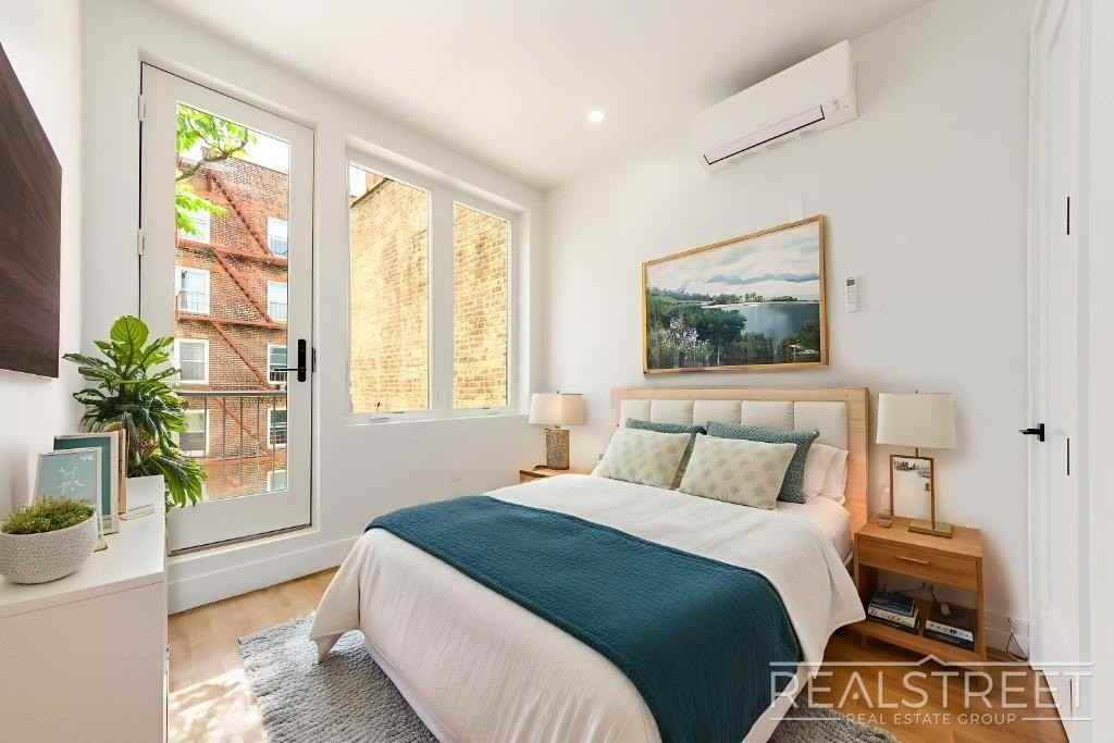 1734 Nostrand Ave #3B - Photo 5 of 7