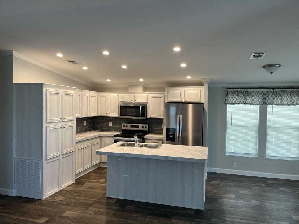 349 Talbot St #0094 - Photo 4 of 20