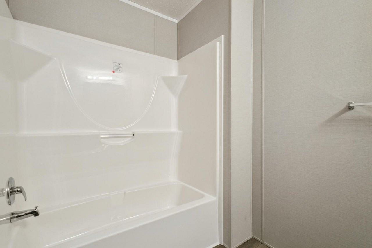 5445 Hicks Cor #223 - Photo 4 of 5