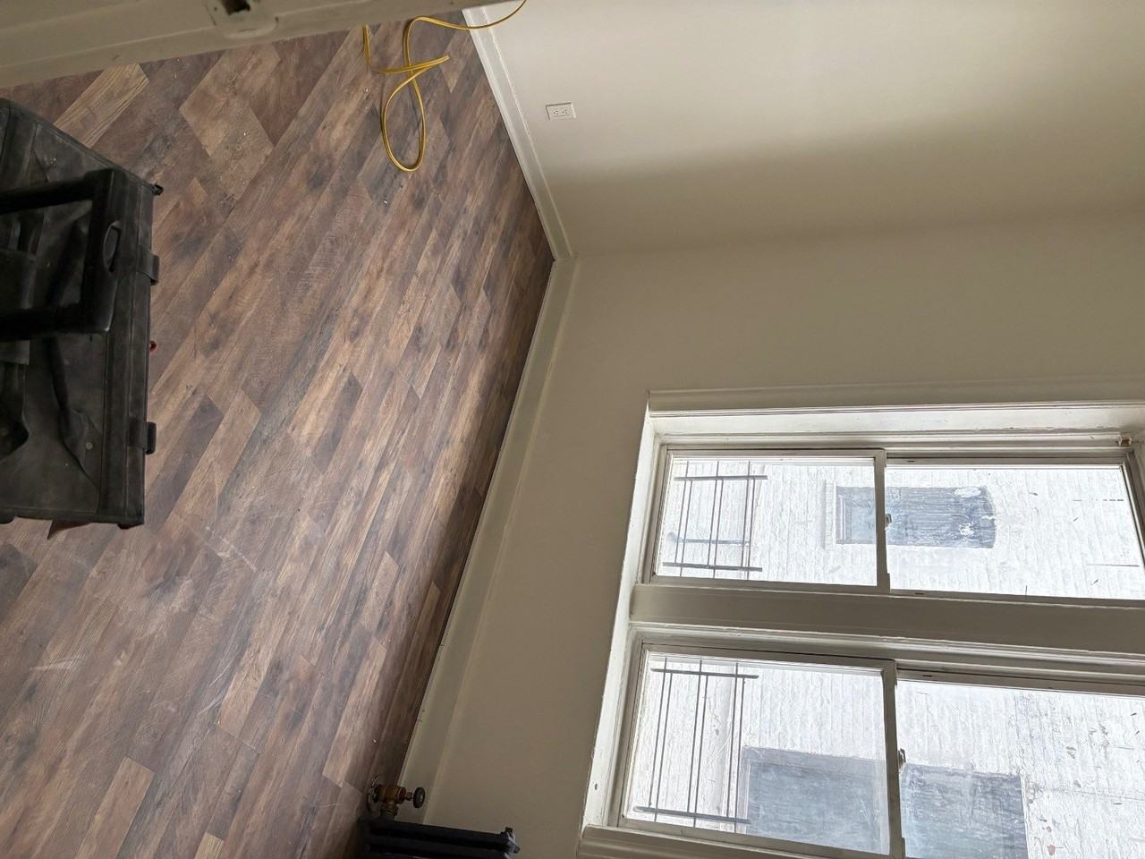 290 E 93rd St - Photo 4 of 11