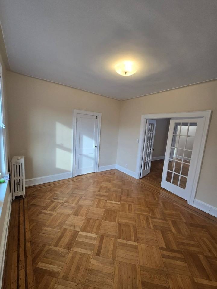 5120 47th St - Photo 3 of 9