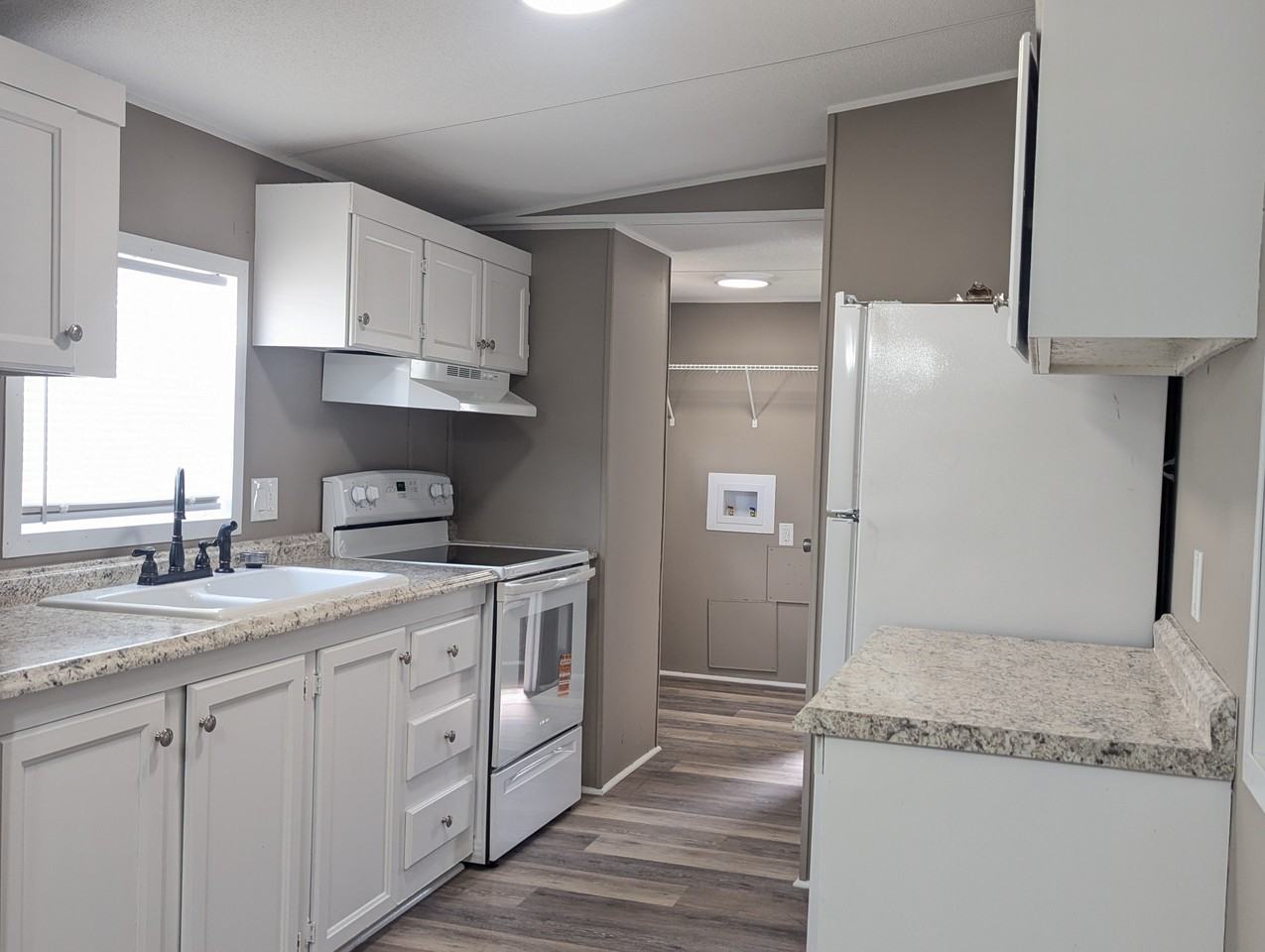 128 Strawberry Junction Ln #376 - Photo 7 of 15