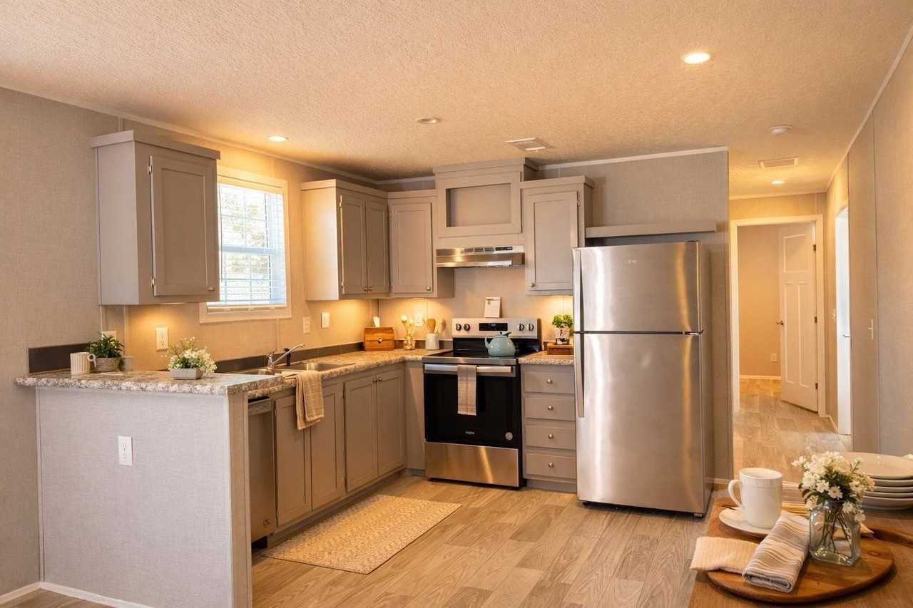11500 Sw Kanner Hwy #13 - Photo 3 of 8