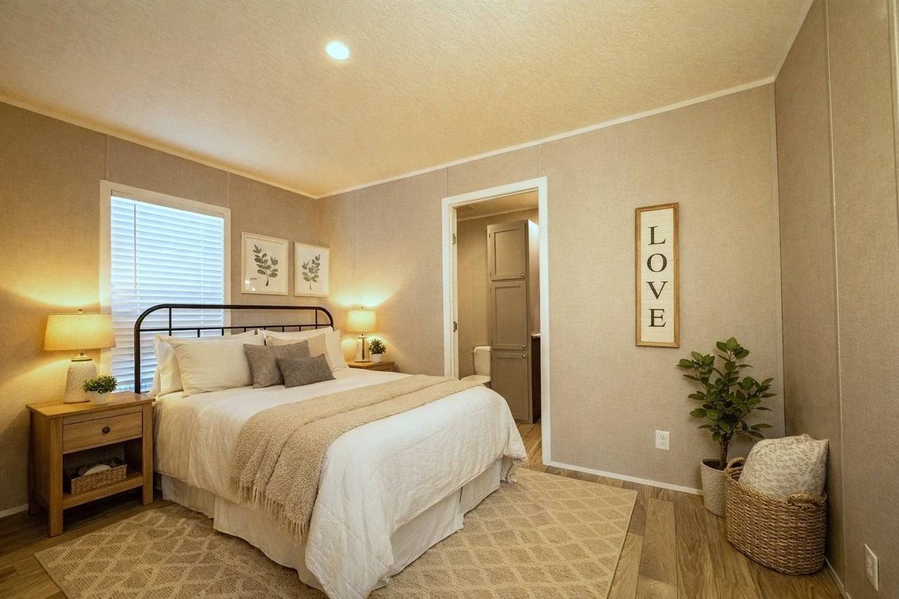 11500 Sw Kanner Hwy #13 - Photo 5 of 8