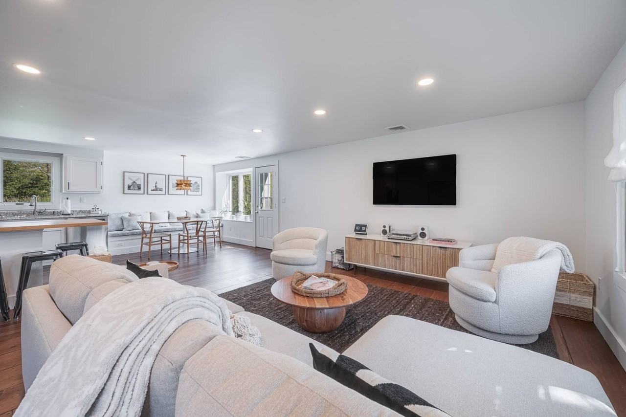 126 Narrow Ln - Photo 6 of 16
