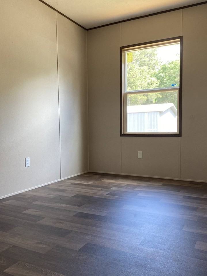 88 Airbourne Ln #81 - Photo 5 of 13