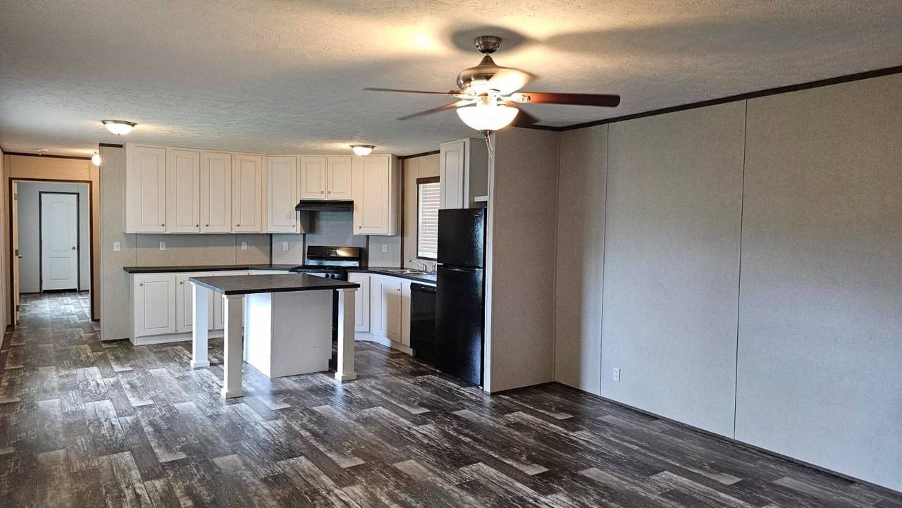 5434 S Kansas Ave - Photo 3 of 17