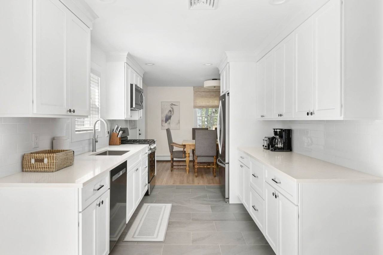 4 Tryworks Ln - Photo 5 of 16