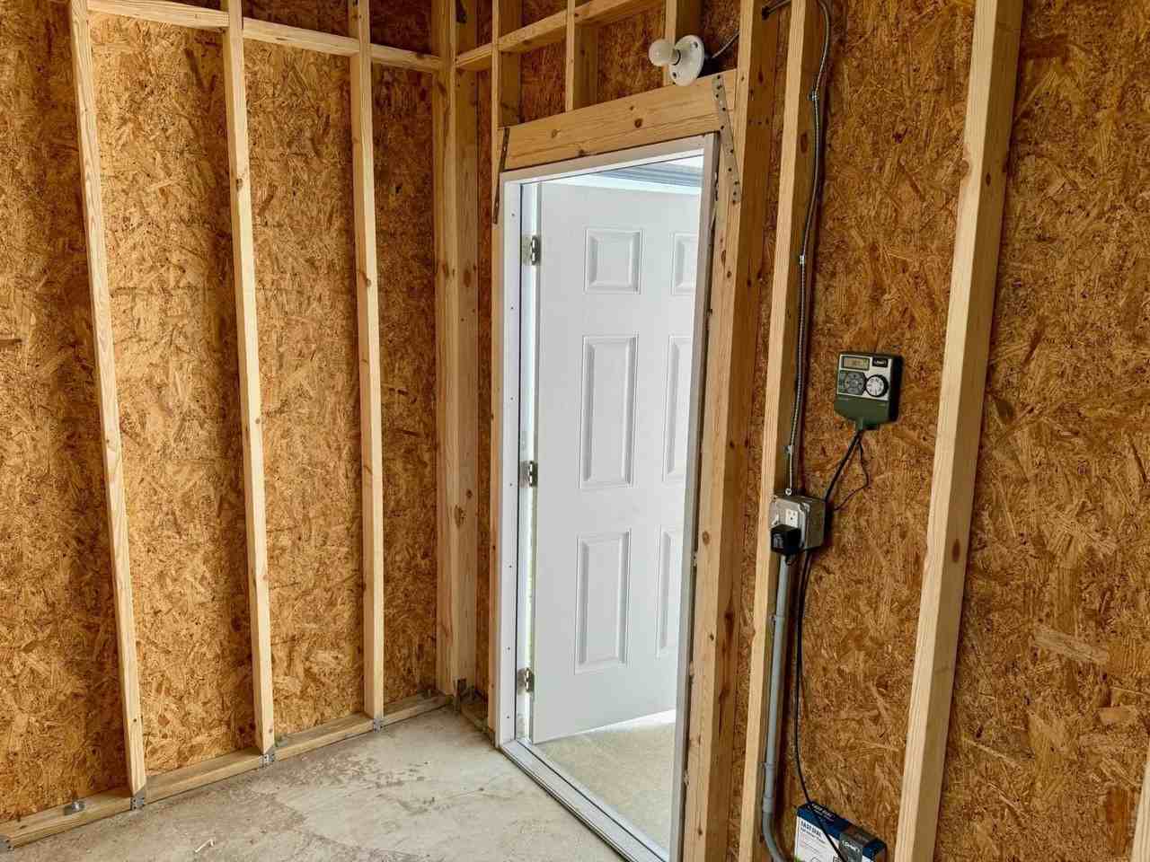 1283 Jamestown Dr - Photo 7 of 39